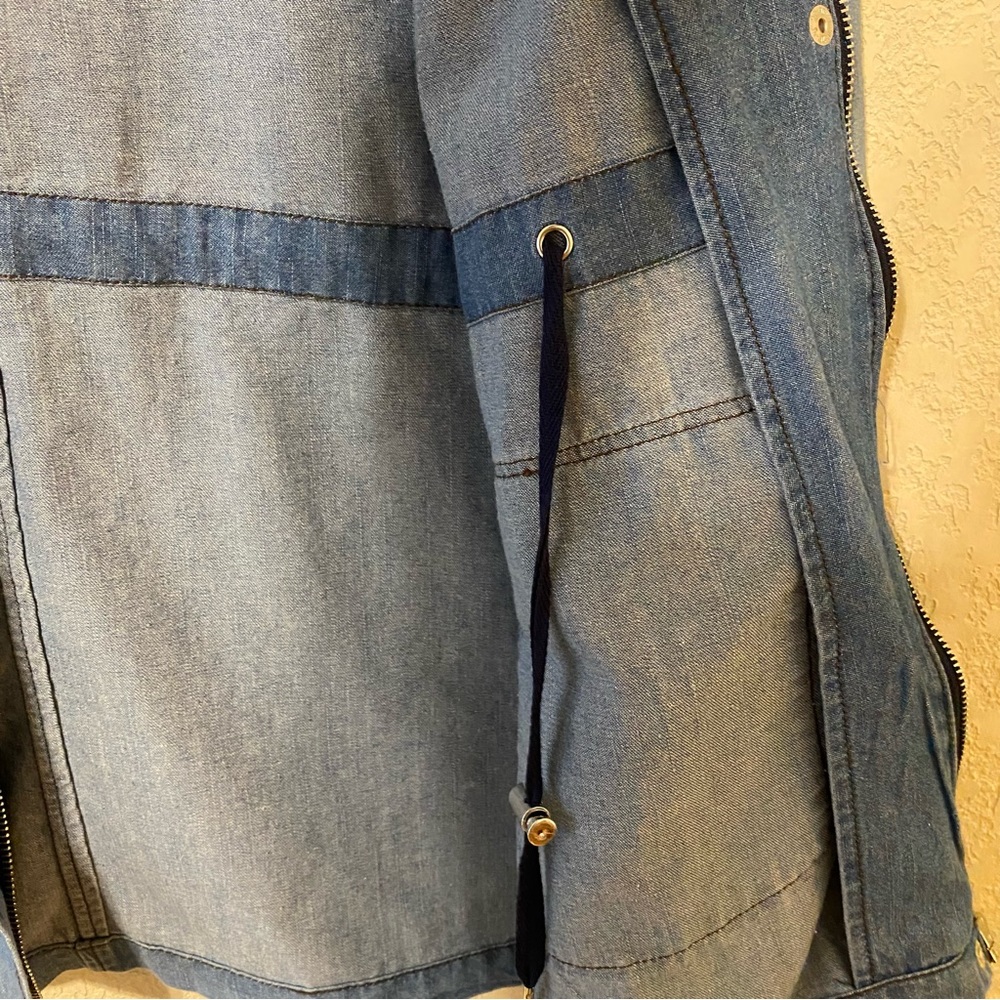 1 Sunset Lane lightweight denim utility jacket - Picture 7 of 9